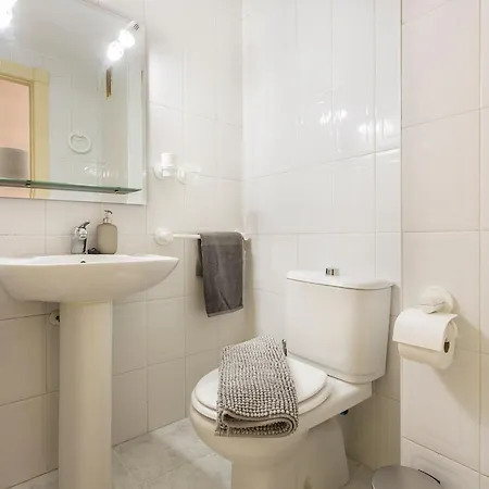 Comfort And Beauty Parking Space Included - Beahost